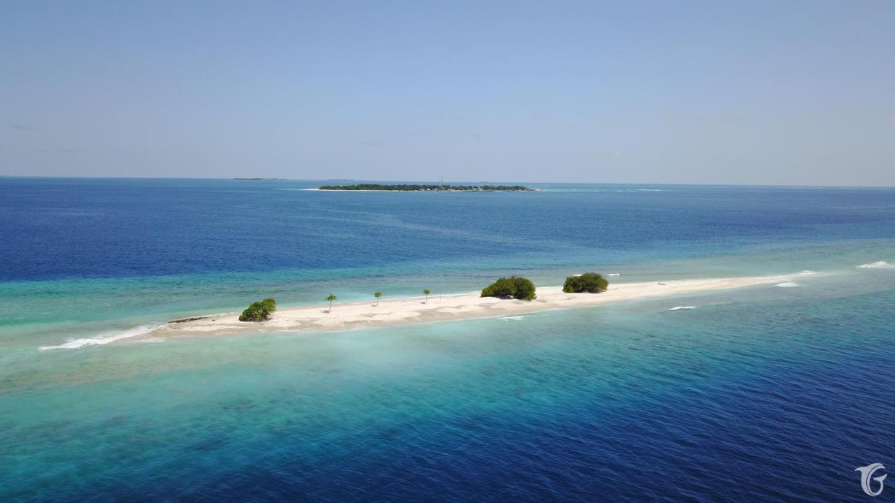 Gunbaru Inn Ukulhas Island Exterior photo
