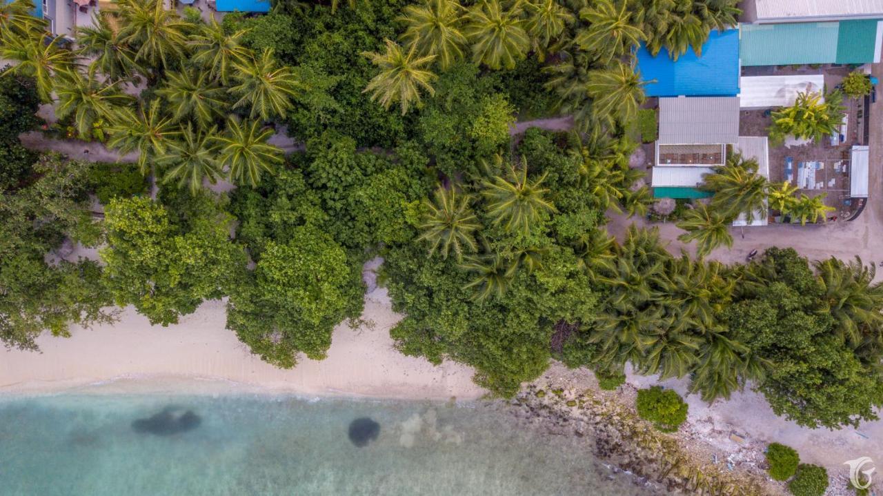 Gunbaru Inn Ukulhas Island Exterior photo